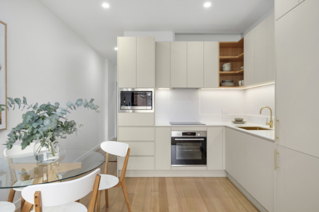 011 Open2view ID626024 1 177 Liverpool Street